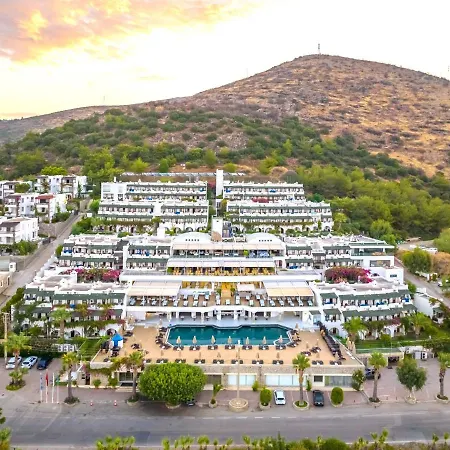 Forever Club (adults Only) Θέρετρο