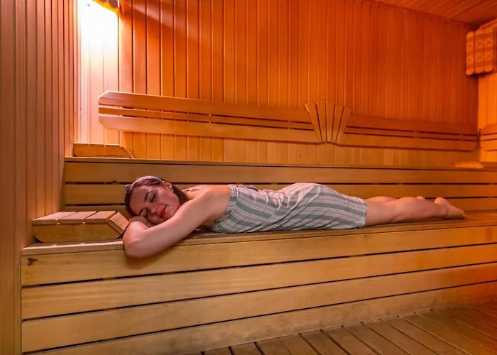 Forever Club - Sadece Yetiskin