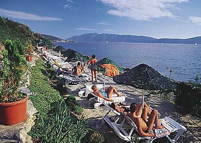 Forever Club - Sadece Yetiskin 4*